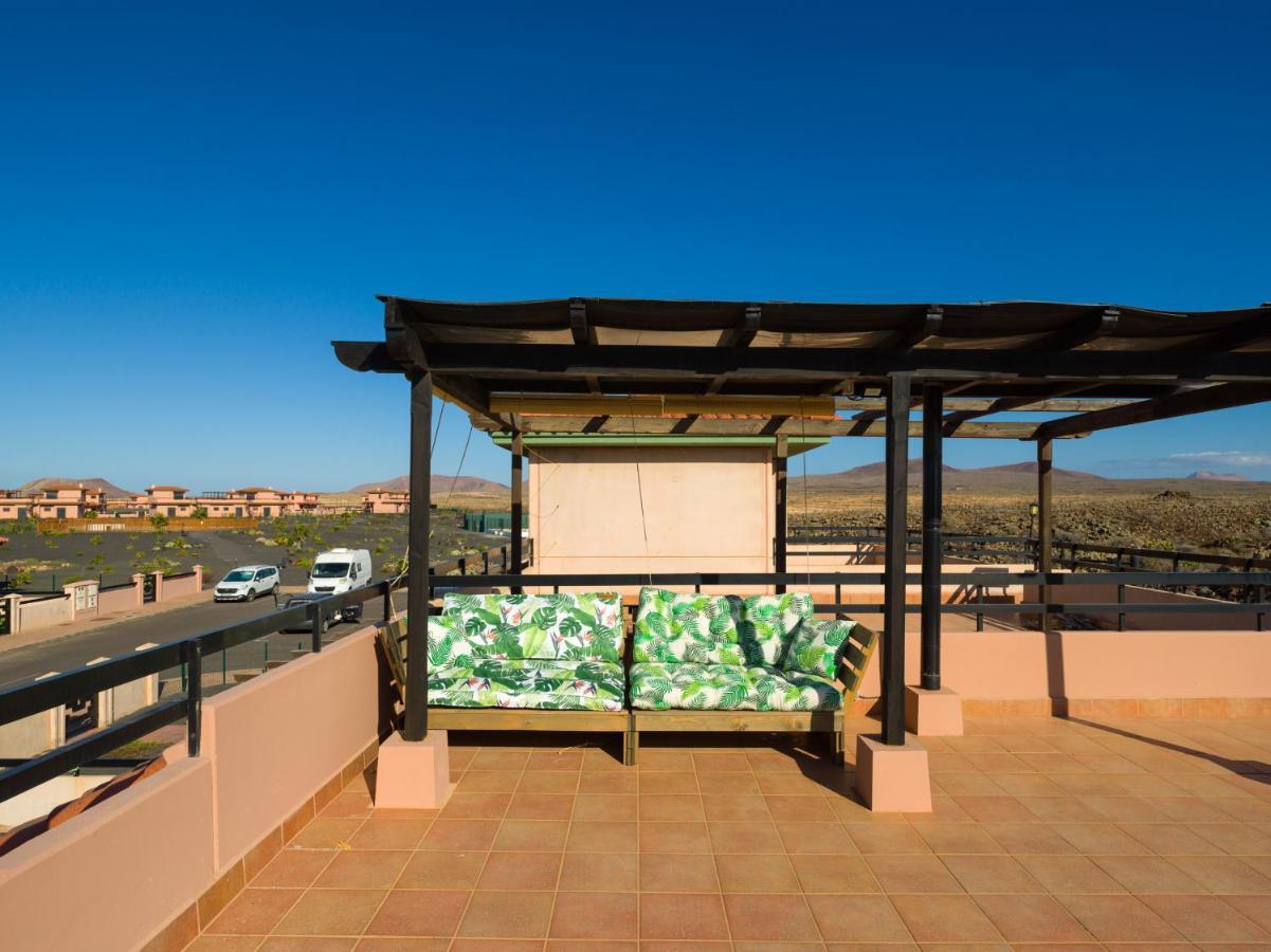Private Terrace Majanicho Home -Garden & Pool La Oliva Eksteriør billede
